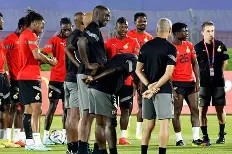 体育APP下载-尼斯教练组调整战术，备战关键战役(尼斯教练组调整战术,备战关键战役是什么)